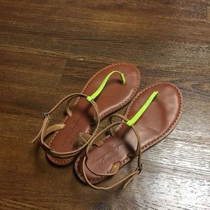 American Eagle Sandals (8)